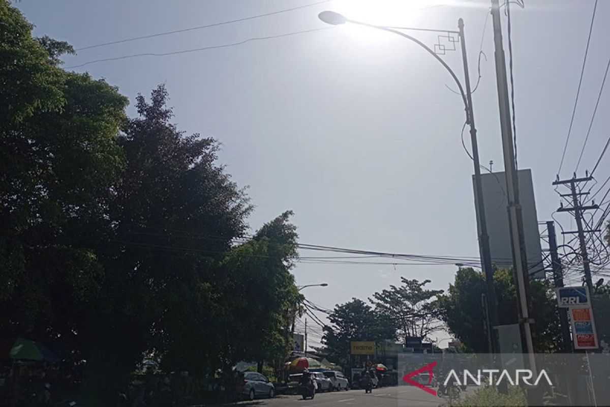 Langit berawan berpotensi terjadi di kota besar, termasuk Palangka Raya