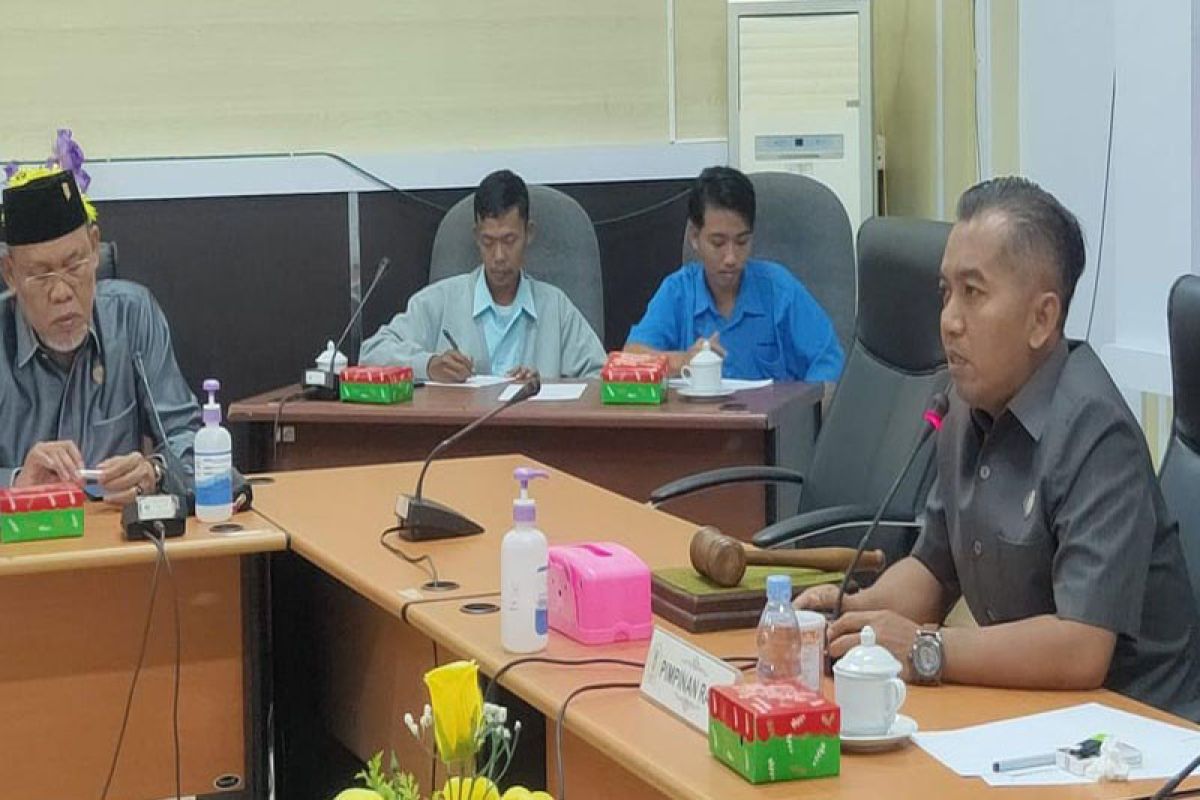 DPRD Seruyan gelar RDP bersama Disdik lanjuti laporan masyarakat