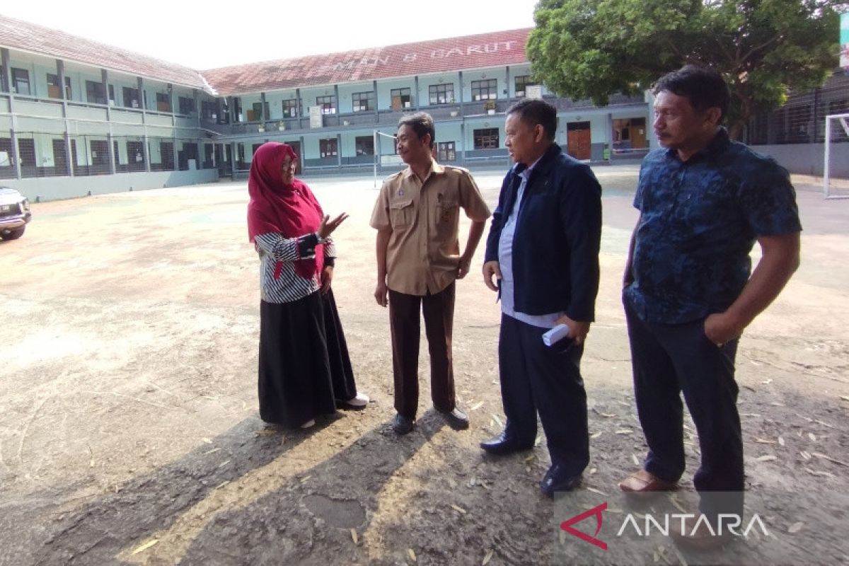 Jawa Barat prioritaskan pembangunan SMA dan SMK baru di 33 kecamatan