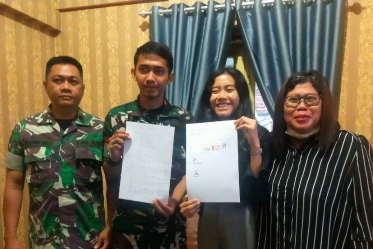 Pengemudi mobil dinas TNI tabrak mobil lain di Pancoran berakhir damai