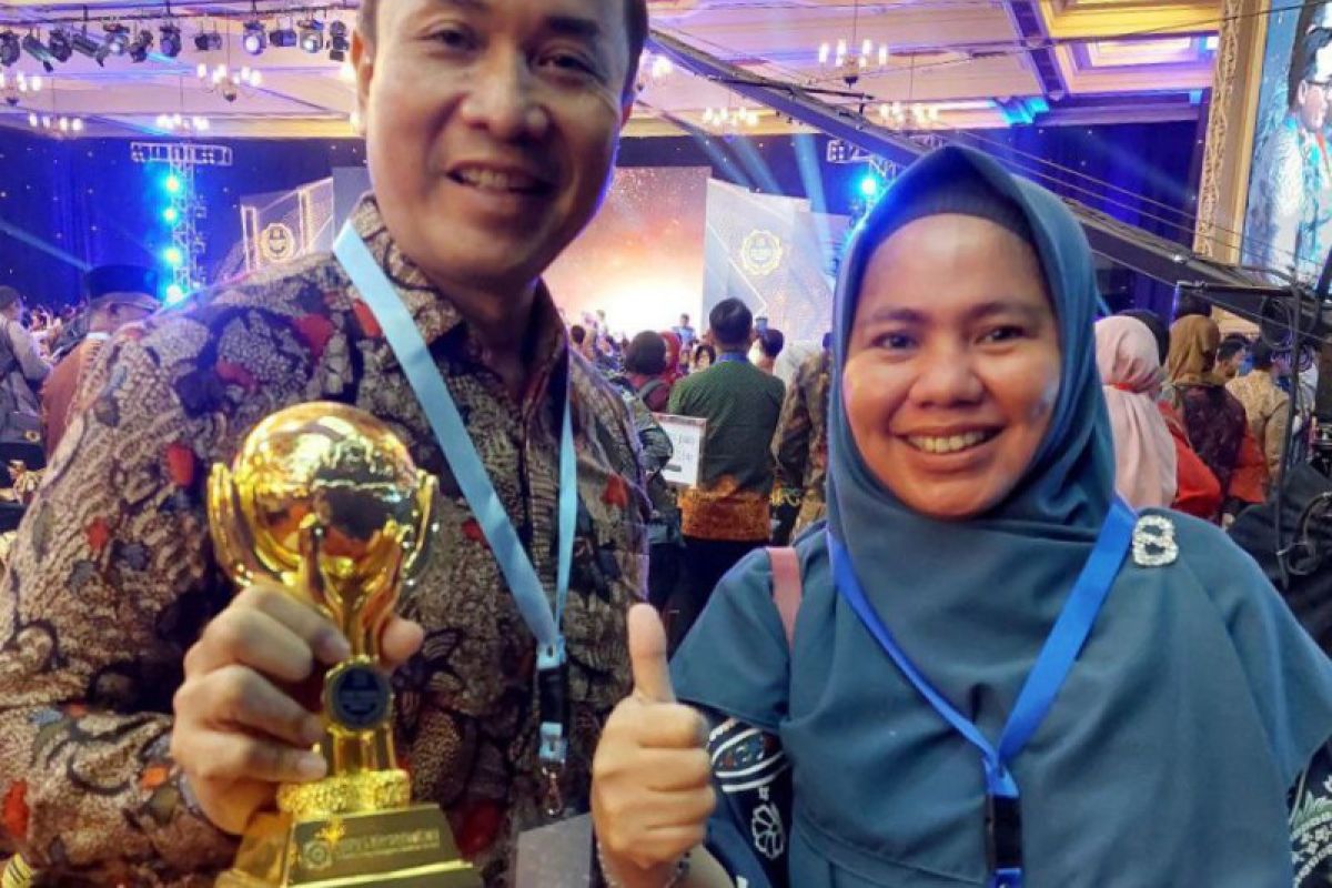 Pemkab Sidoarjo terima penghargaan UHC Award 2023