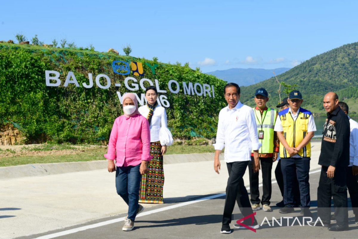 Jokowi tinjau fasilitas KTT ASEAN di Labuan Bajo