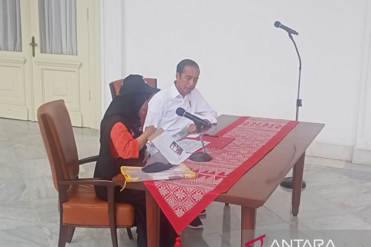 KPU lakukan coklit kepada Presiden Jokowi di Istana Merdeka Jakarta