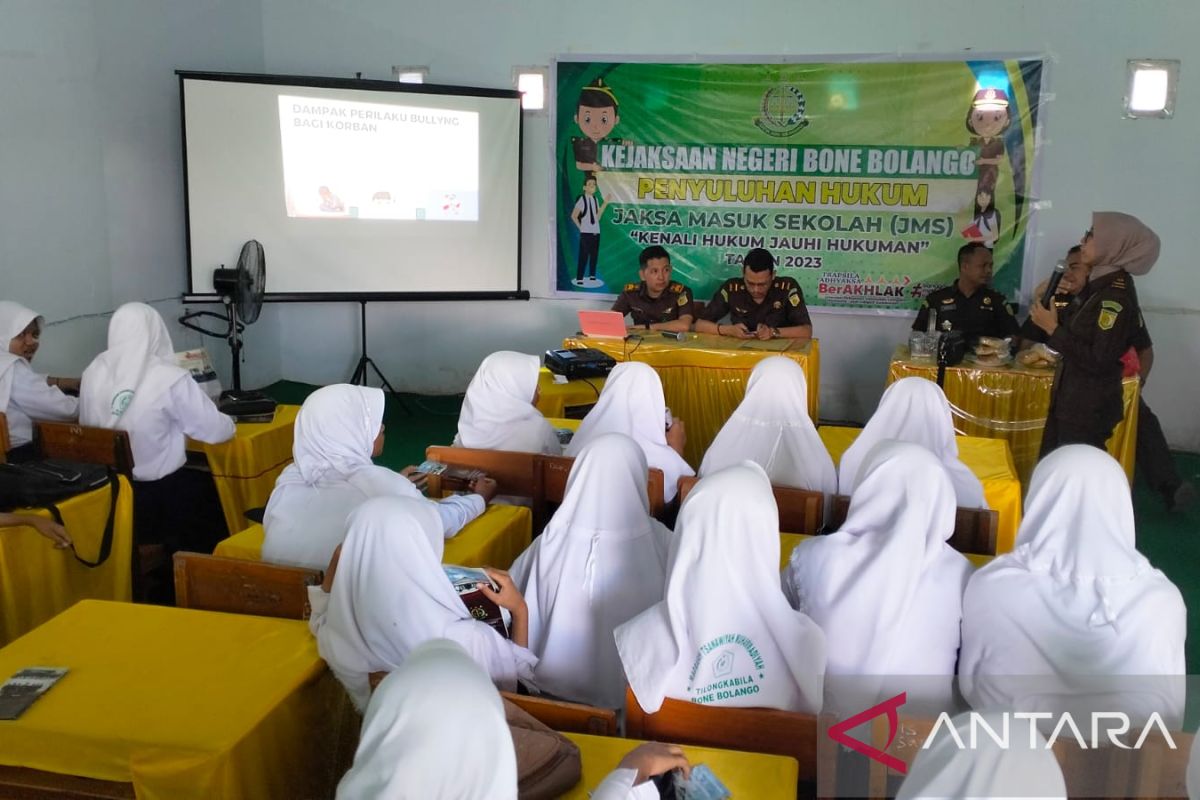 Kejari Bone Bolango jalankan program Jaksa Masuk Sekolah