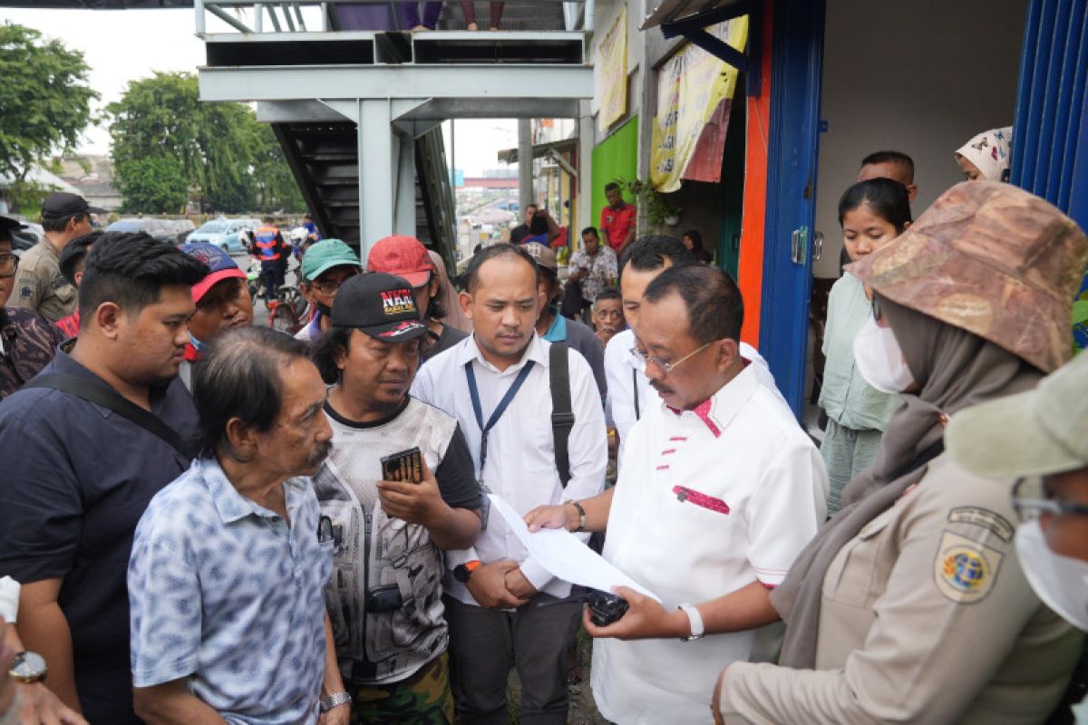 Wawali Armuji cari solusi sengketa  tanah warga dengan PD Pasar Surabaya