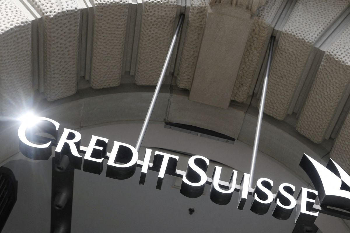 Regulator Swiss pantau bank dan asuransi setelah SVB runtuh