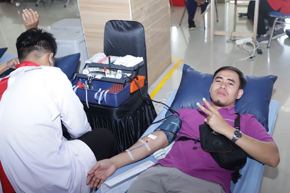 Donor darah di Kilang Cilacap berhasil kumpulkan 694 kantong darah