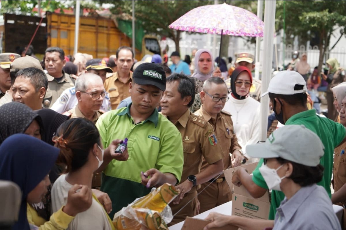 Pemprov Lampung gelar pasar murah dan bazar di Pringsewu