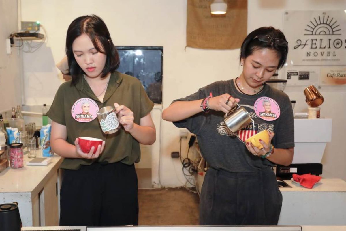 Calon barista perempuan Kota Probolinggo beradu racik kopi