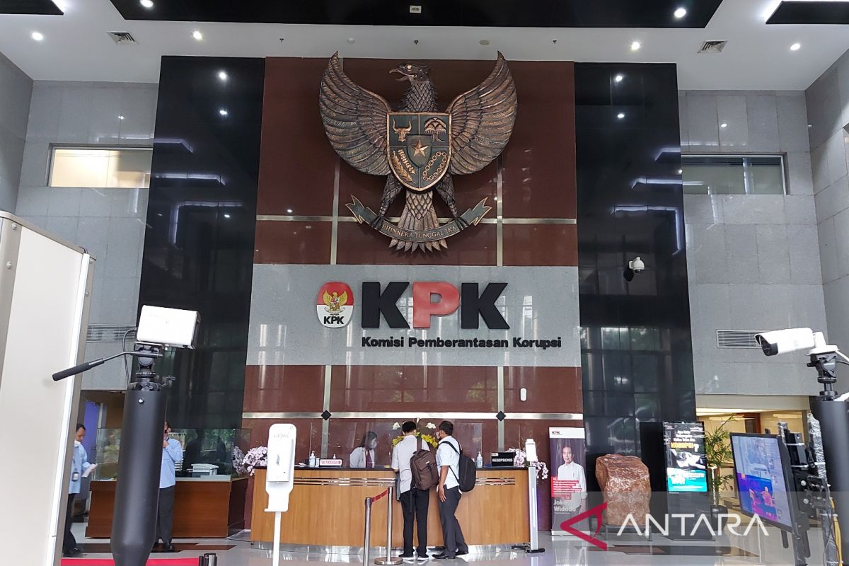 KPK sidik dugaan korupsi penyaluran bansos  beras di Kemensos