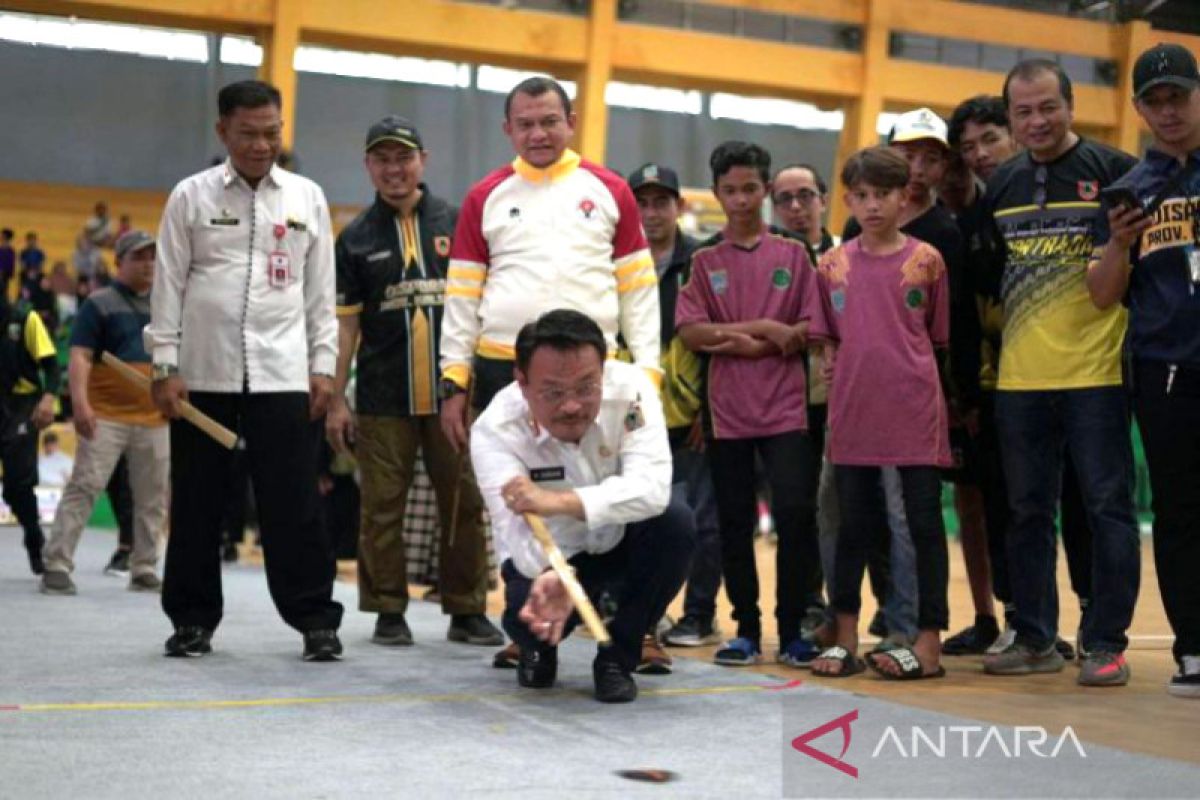 South Kalimantan hosting traditional sports week