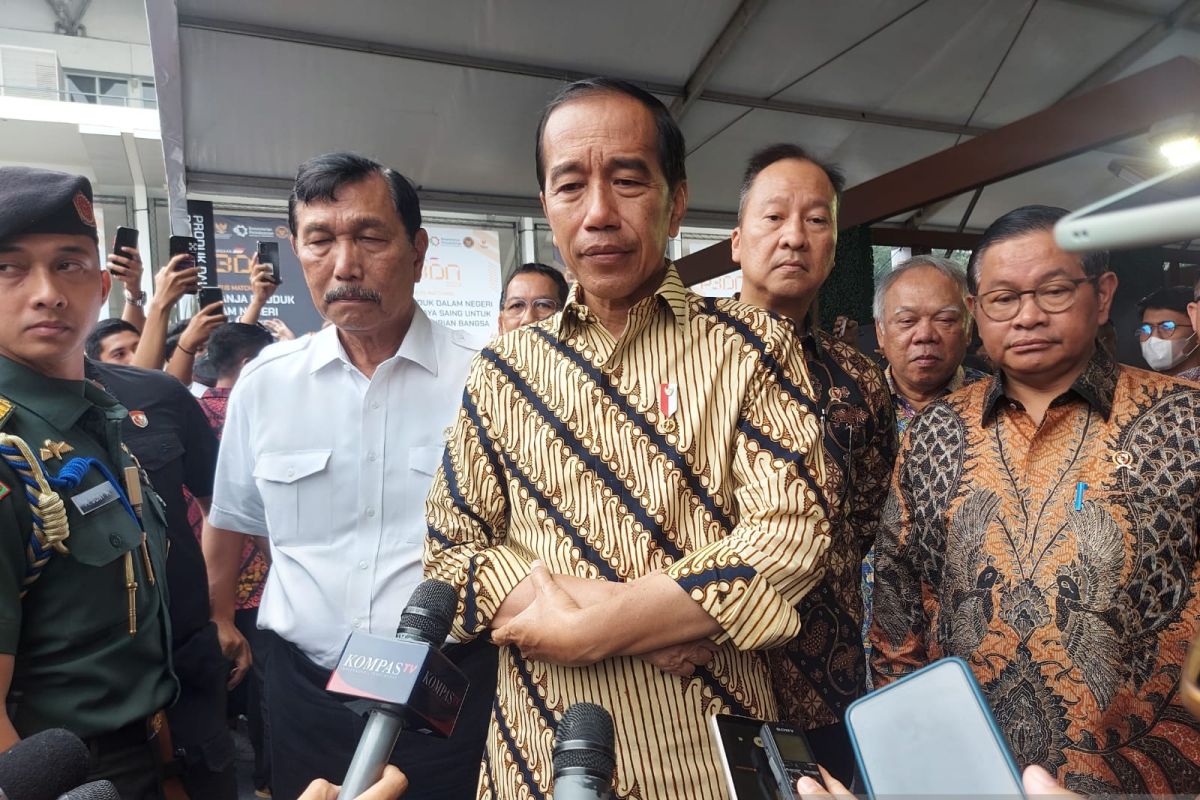 Presiden Jokowi minta jutaan produk lokal di e-katalog jangan hanya ditonton