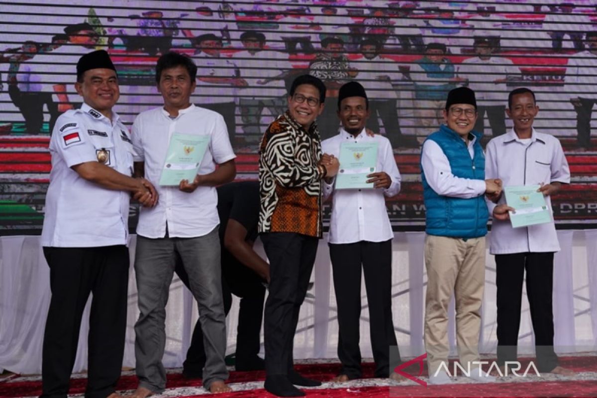 11.473 warga Tanah Bumbu terima sertifikat gratis dari Kementerian Desa PDT