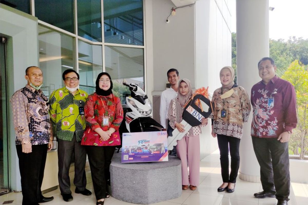 Nasabah BNI Probolinggo raih motor Honda Beat CBS Sporty