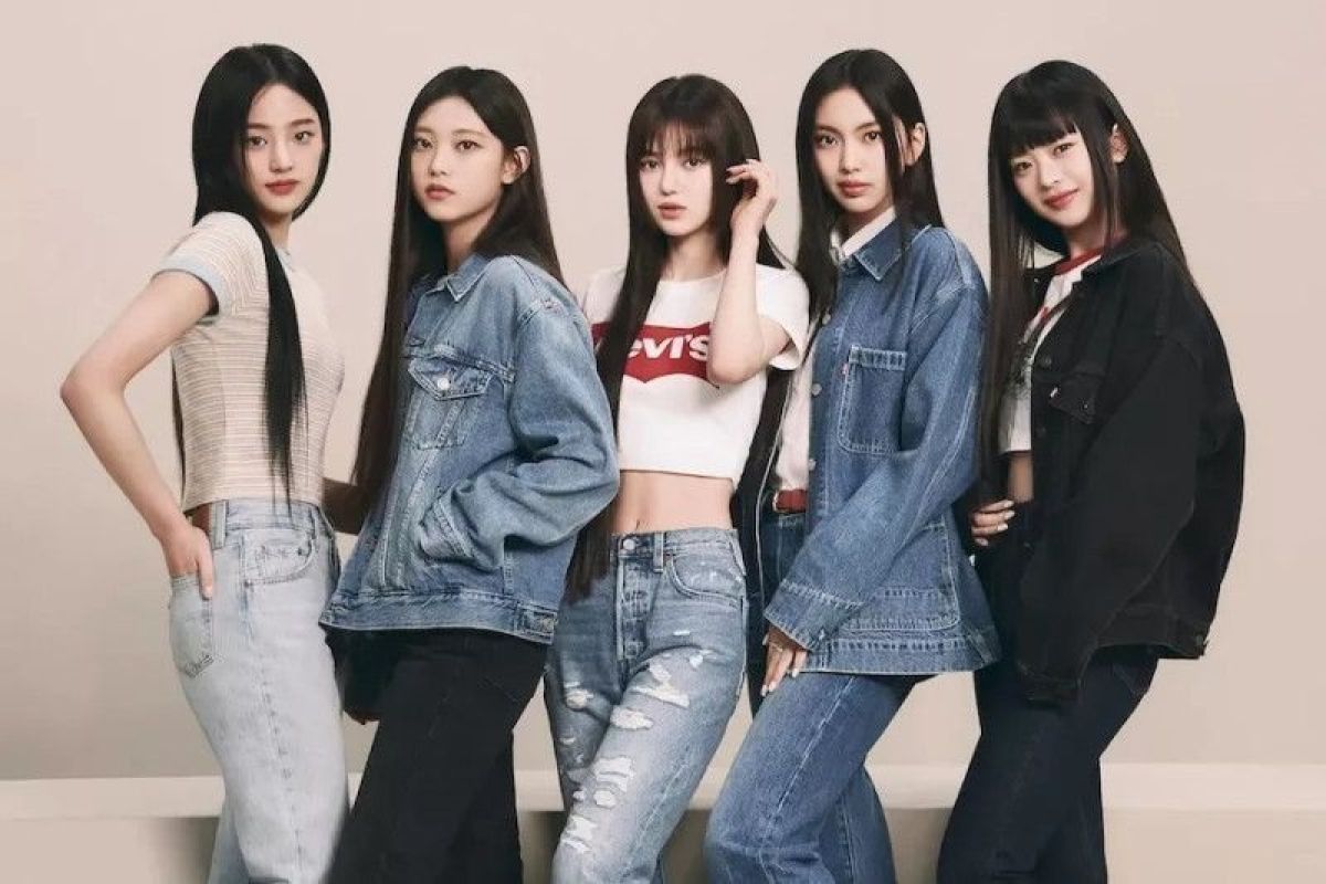 Grup idola wanita NewJeans jadi duta global untuk Levi's