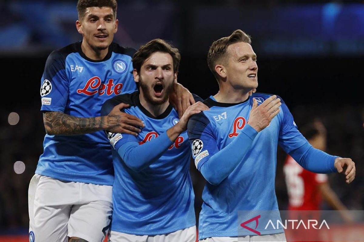 Liga Champions - Napoli ke perempat final setelah menang atas Frankfurt