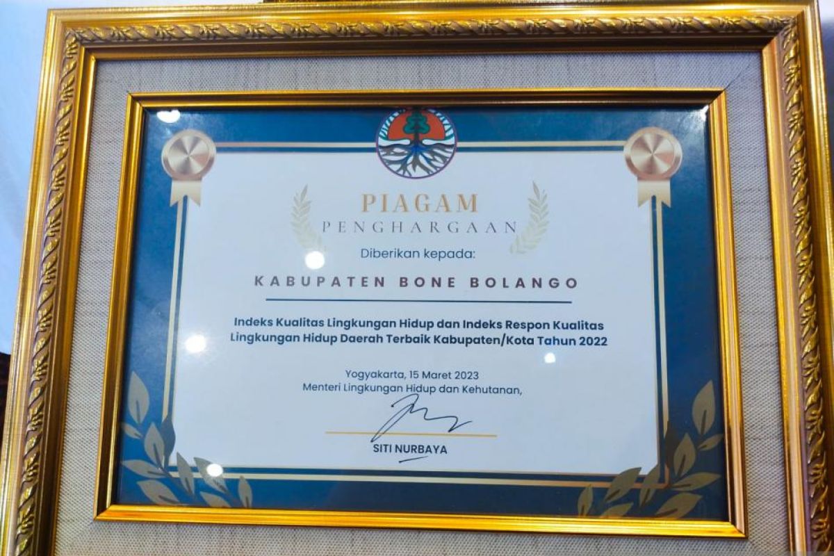 Bone Bolango raih penghargaan dari Menteri LHK