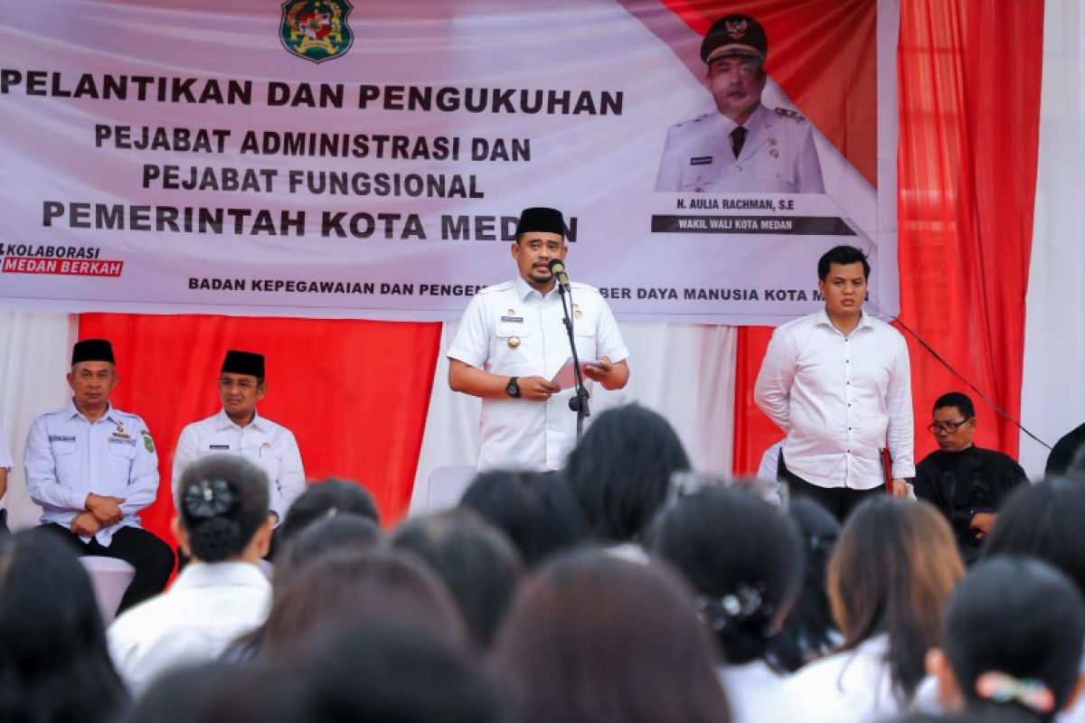 Jangan ada pungli di sekolah dan hilangkan layanan tak ramah puskesmas