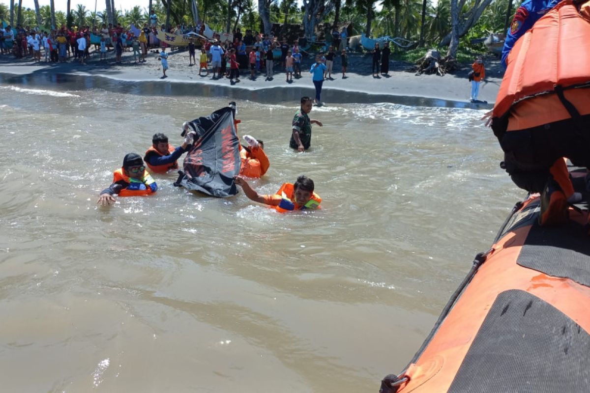 SAR temukan mayat siswi SD setelah 5 hari pencarian di perairan Lombok