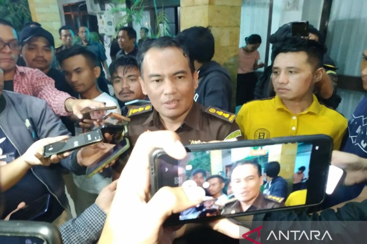Kejati tahan Kepala Pelabuhan Kolaka terkait kasus korupsi pertambangan