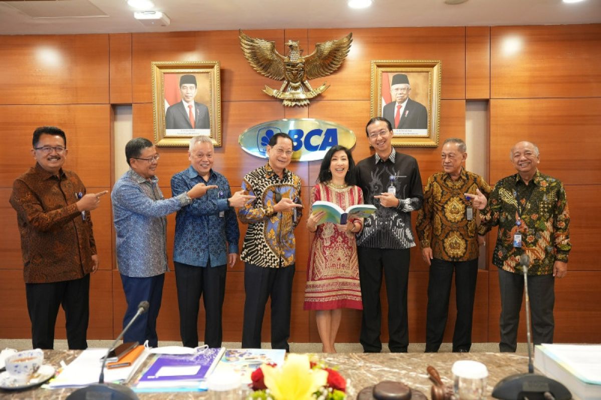 BCA bagi dividen Rp205 per saham tahun buku 2022, naik 41,4 persen