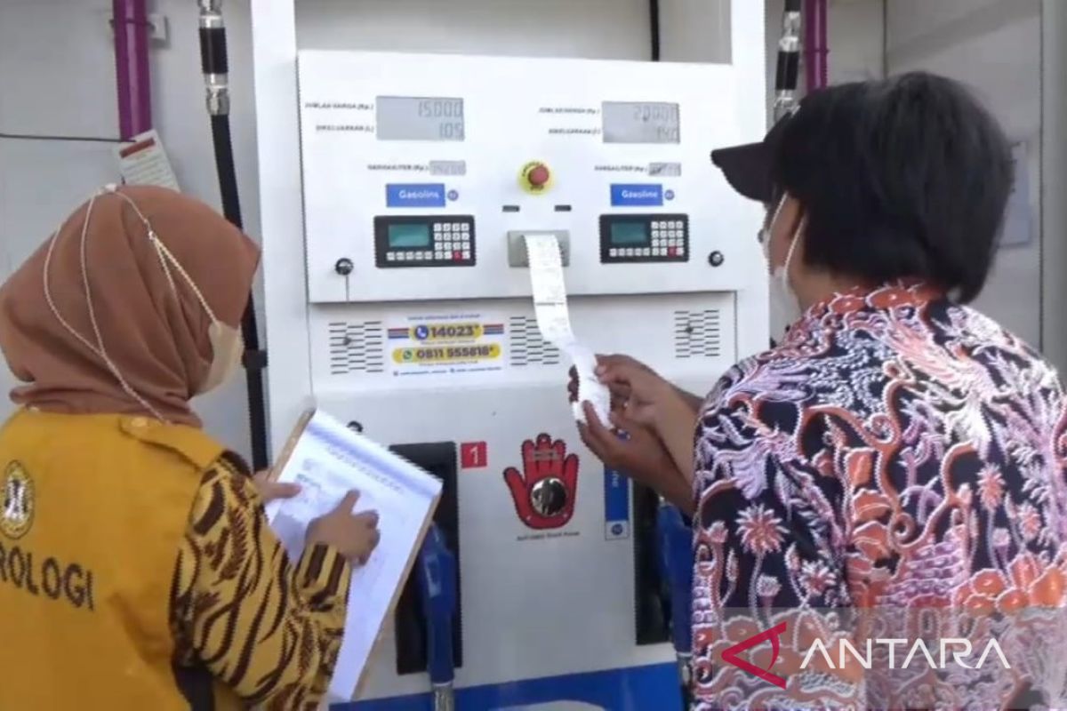 Dinas Perdagangan Kabupaten Ngawi lakukan tera ulang SPBU