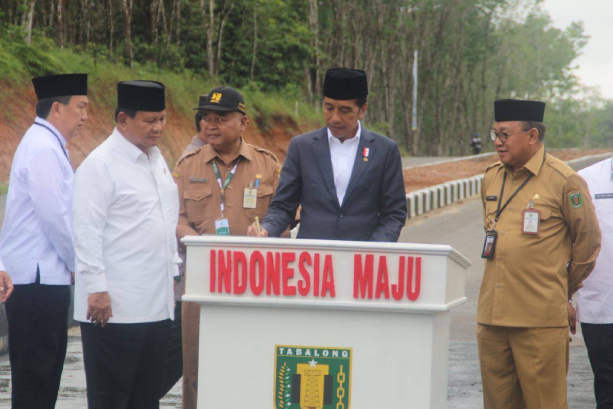 Jokowi ingin Jalan Tanjung Baru dorong pertumbuhan ekonomi Tabalong