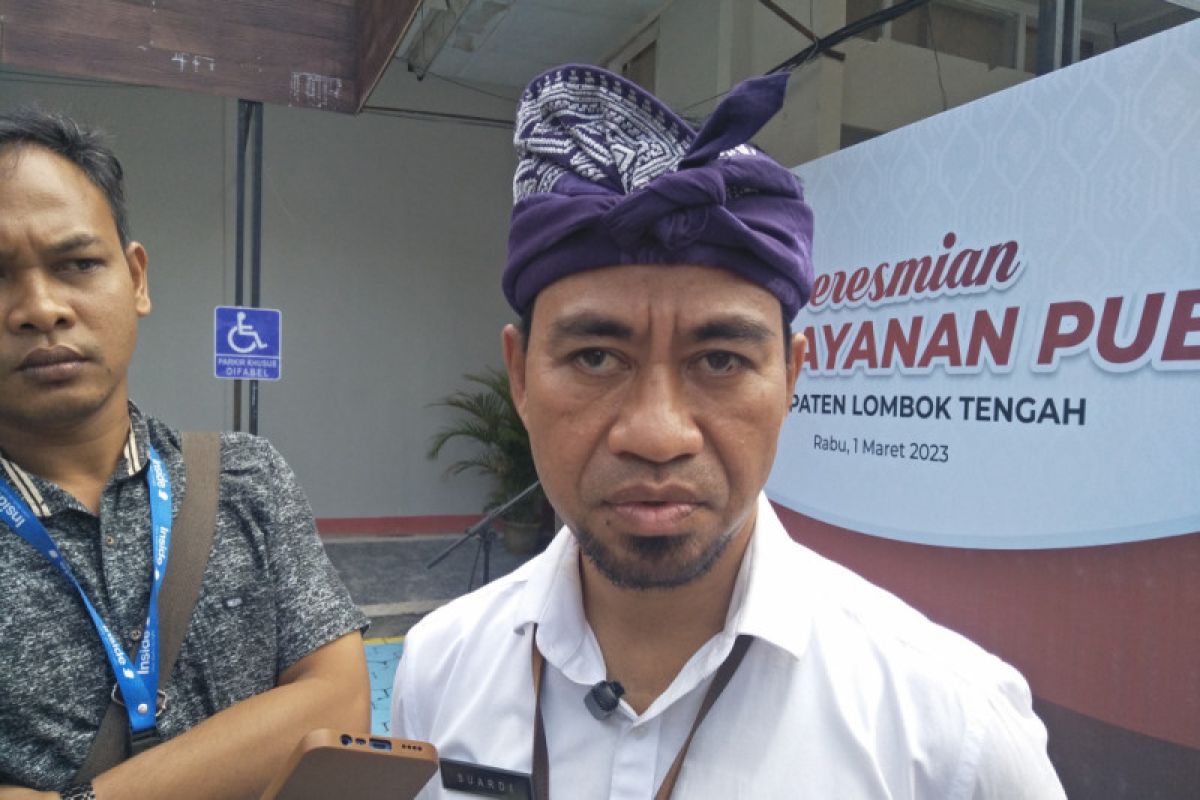 Lombok Tengah menggiatkan pelaksanaan vaksinasi COVID-19 dosis penguat