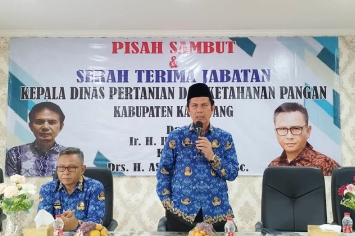 ASN Pemkab Karawang dituntut imbangi pengaduan via medsos