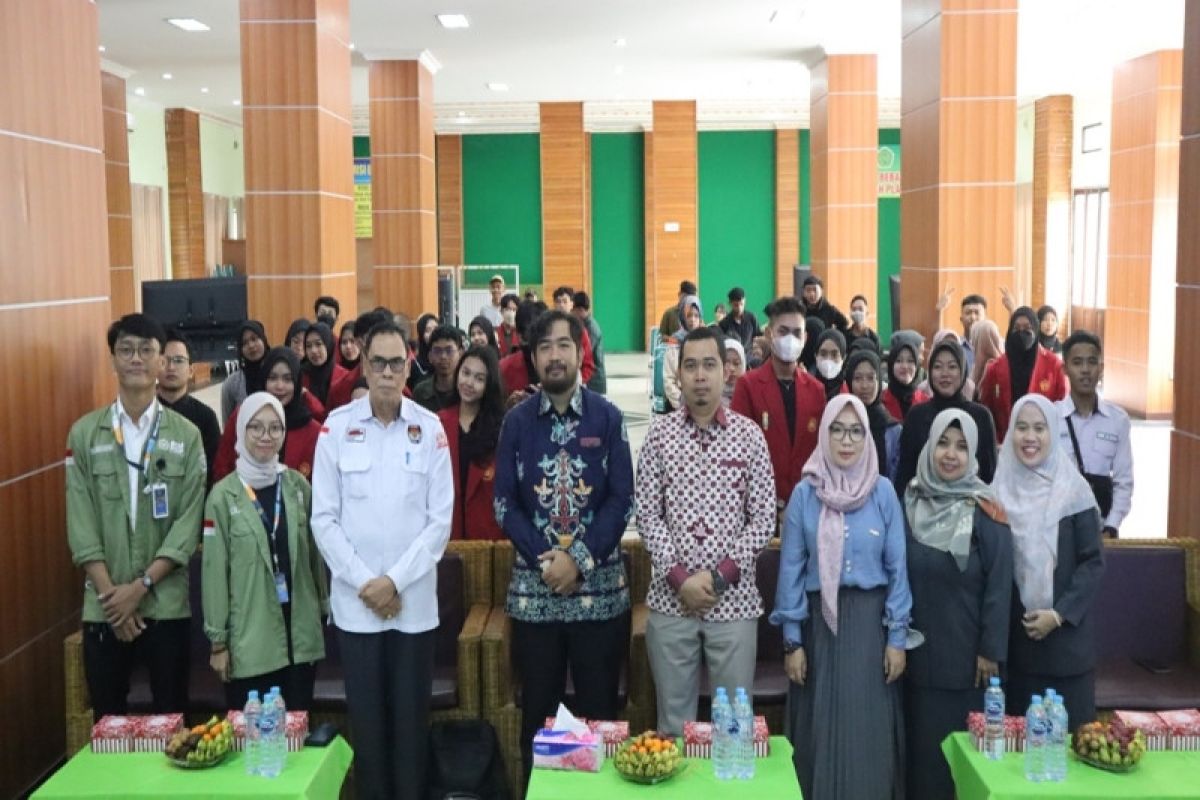 BEM FISIP UMPR gandeng KPU Palangka Raya gelar kelas sosial politik