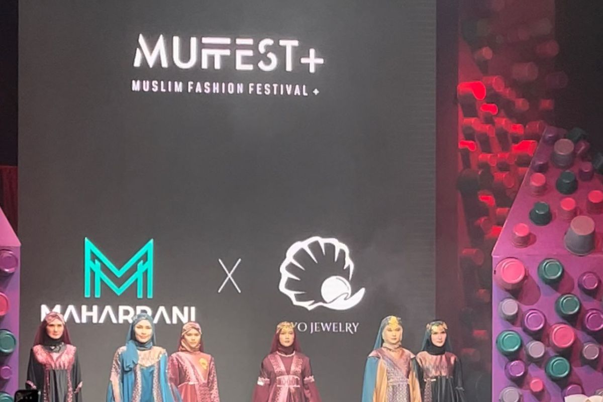 Elsa Maharrani usung Tema Minang Turki Dalam Fashion Show Muslim Fashion Festival+