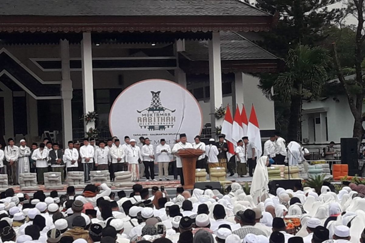 Kedatangan Prabowo disambut sukacita ribuan warga Tabalong