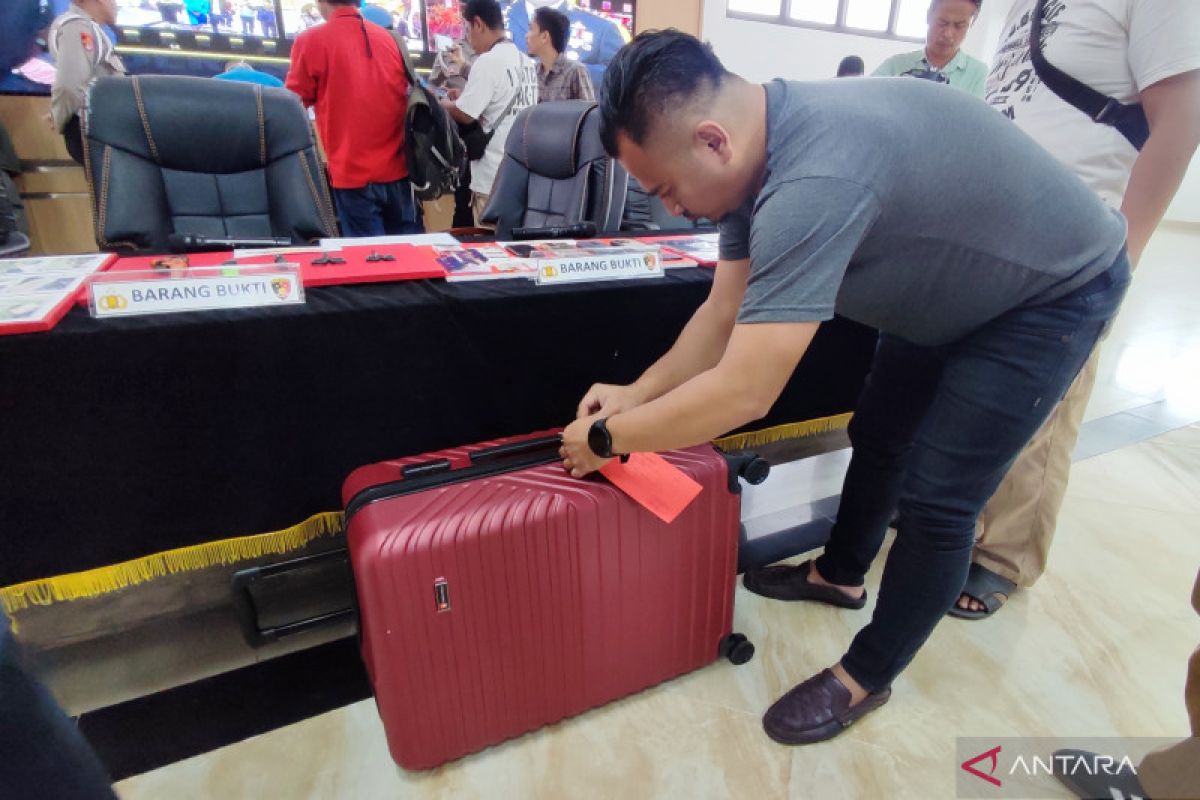 Polisi: Mayat dalam koper merupakan translator Bahasa Mandarin
