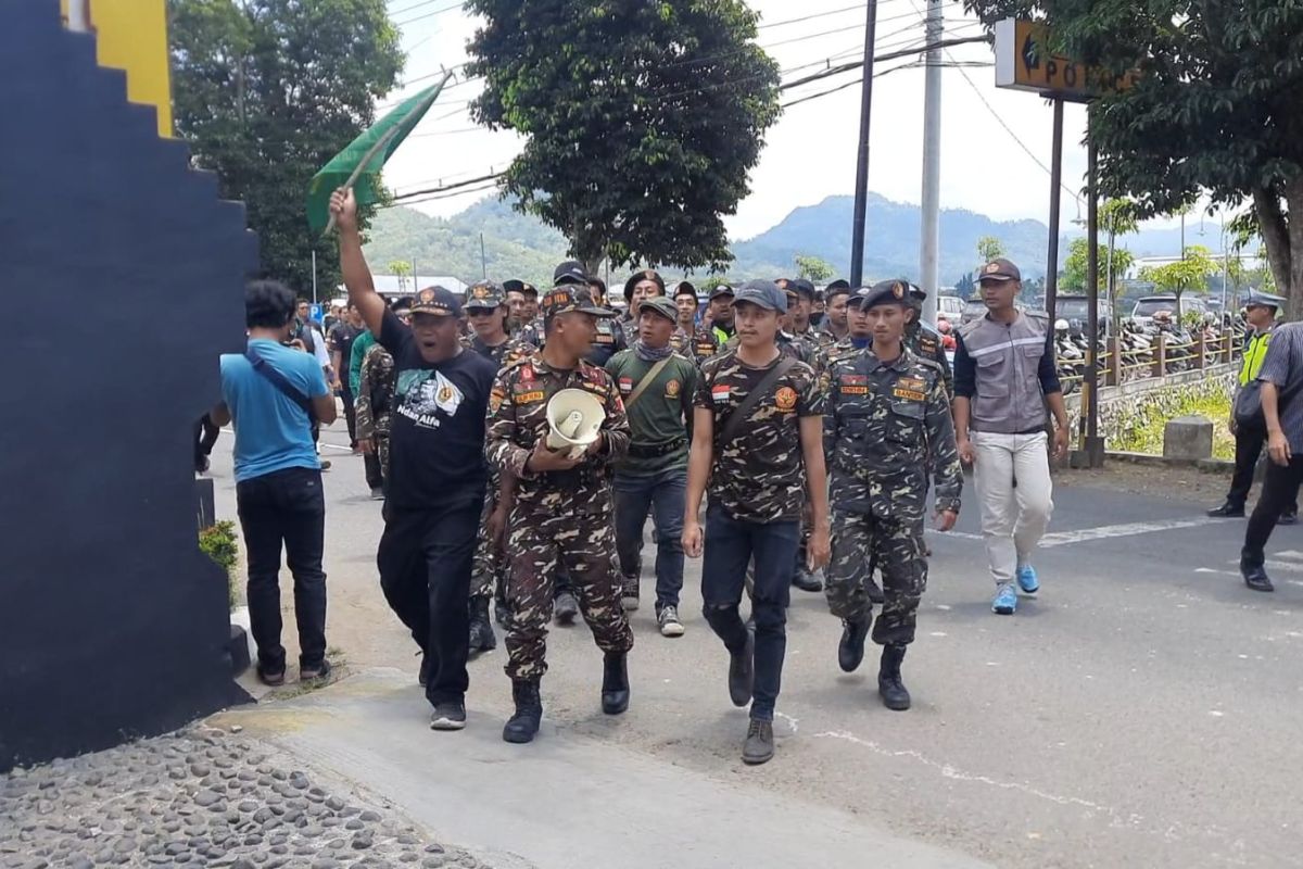 Polres Trenggalek pastikan proses hukum aksi pelemparan peziarah Ansor