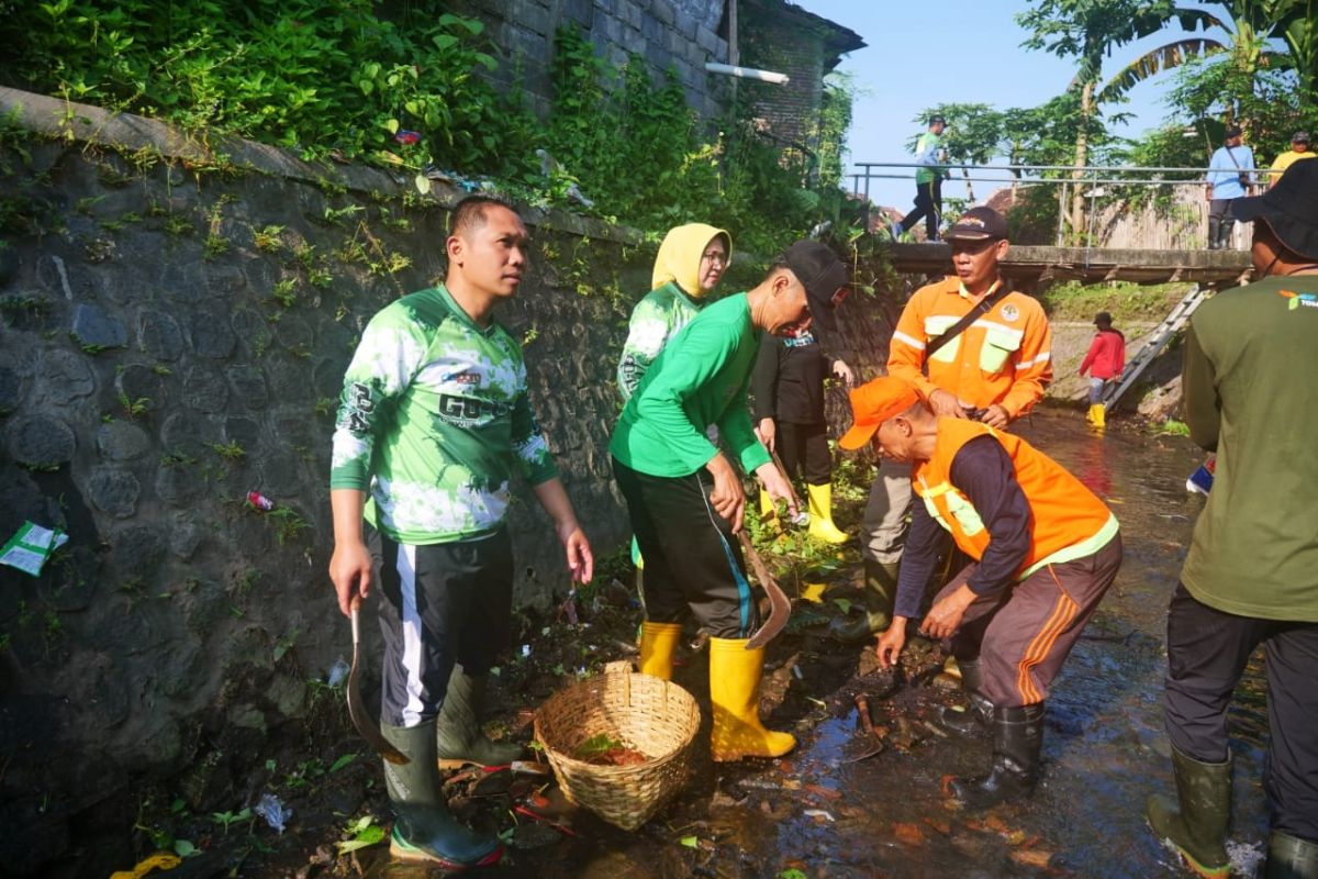 Bupati Thoriqul Haq minta peran masyarakat jaga kelestarian sungai