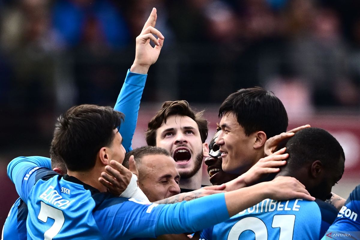 Liga Italia - Napoli makin sulit dikejar di puncak klasemen