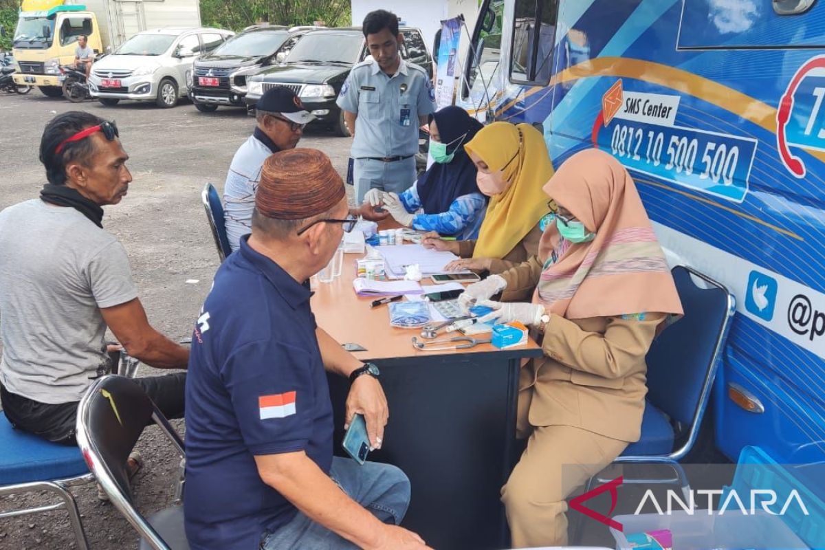 Jasa Raharja Babel gelar pemeriksaan kesehatan gratis di terminal Belinyu