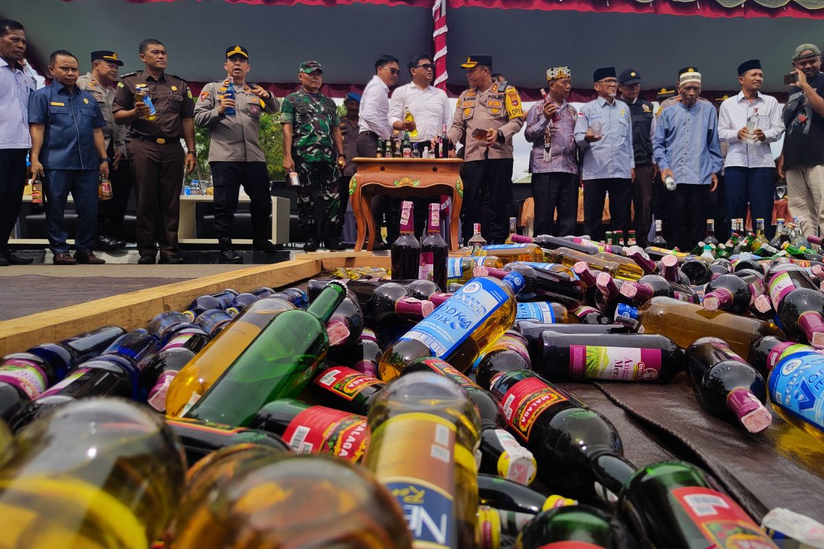 Jelang Ramadhan, Polres Tapin musnahkan ribuan minuman keras
