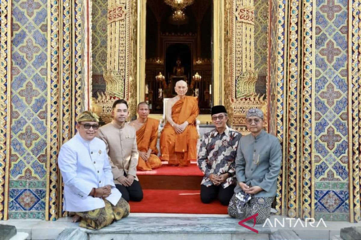 Indonesia terima arca Buddha dari Thailand untuk perkuat kerja sama