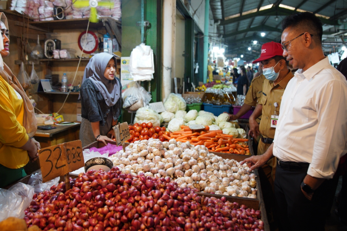 Pemkot Pontianak  gelar operasi pasar guna menjaga stabilitas harga