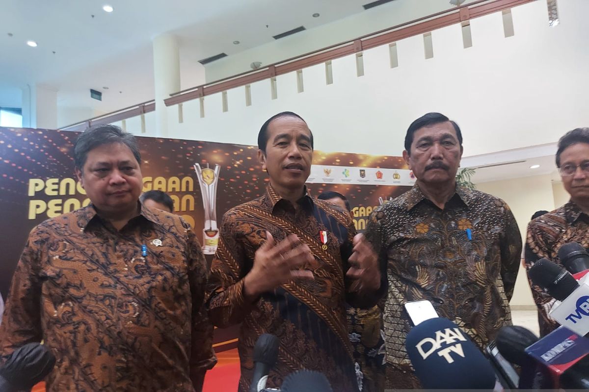 Jokowi inginkan sosok muda sebagai Menpora