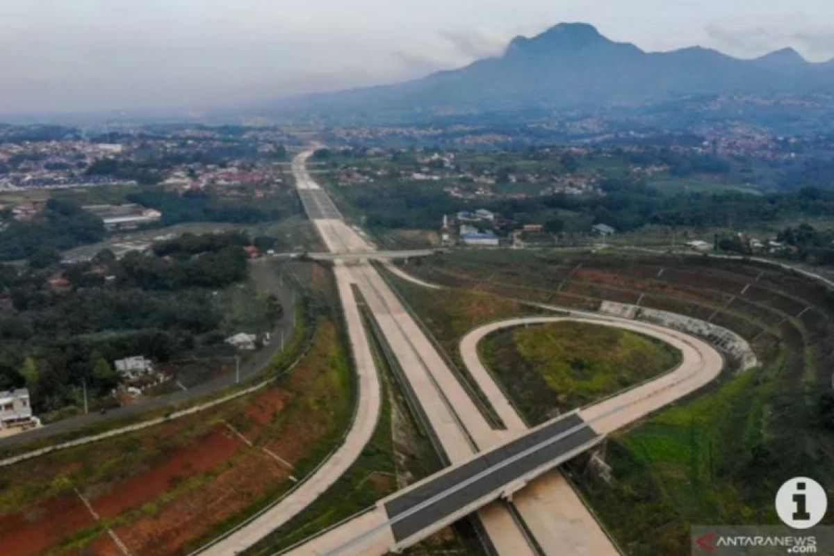 Kementerian PUPR usul 120 km ruas tol bisa difungsionalkan di Lebaran