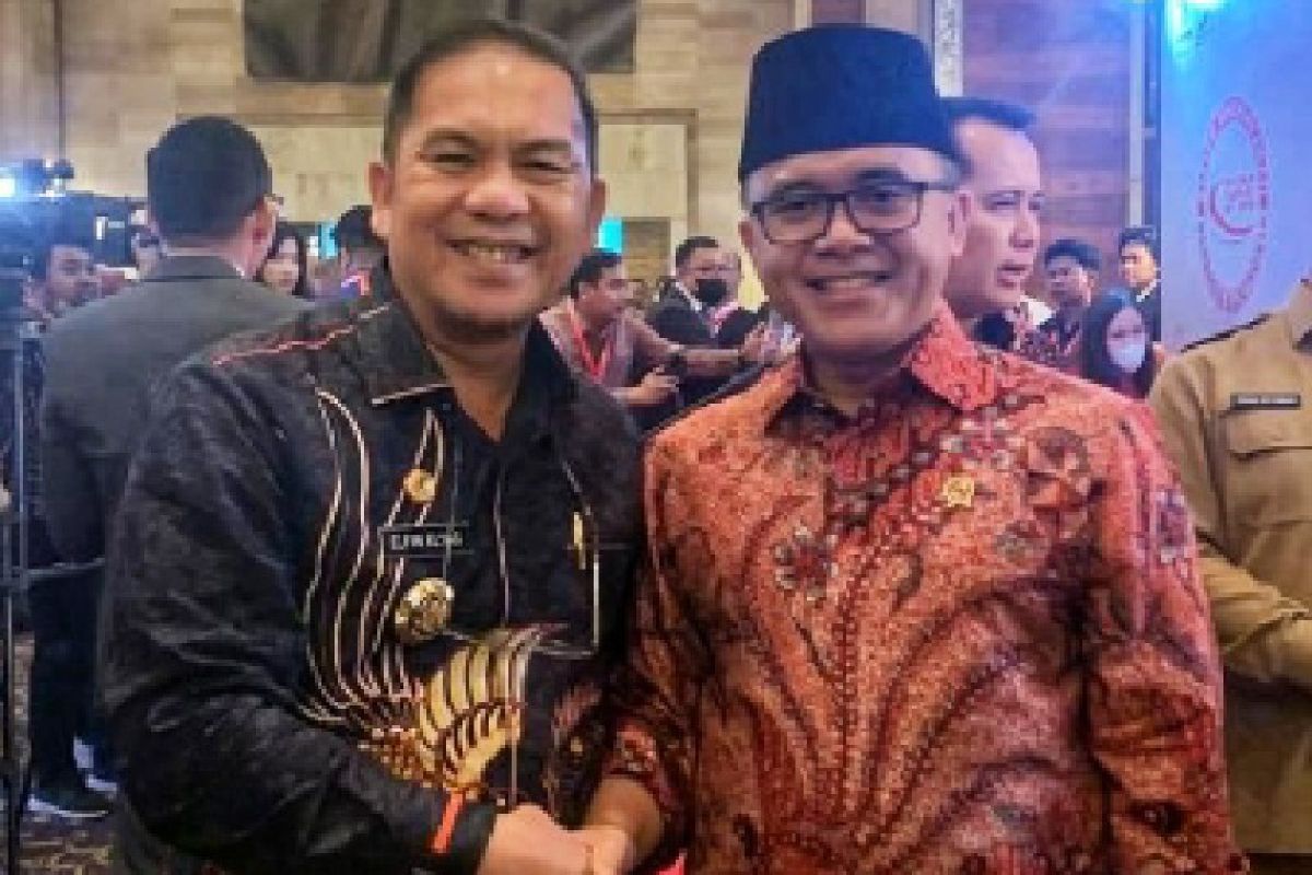 Pj Bupati Tapteng hadiri forum SPBE di Jakarta