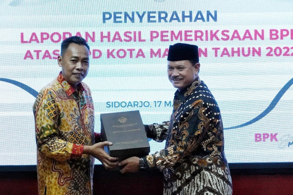 BPK Jatim serahkan hail pemeriksaan LKPD 2022 kepada DPRD dan Pemkot Madiun