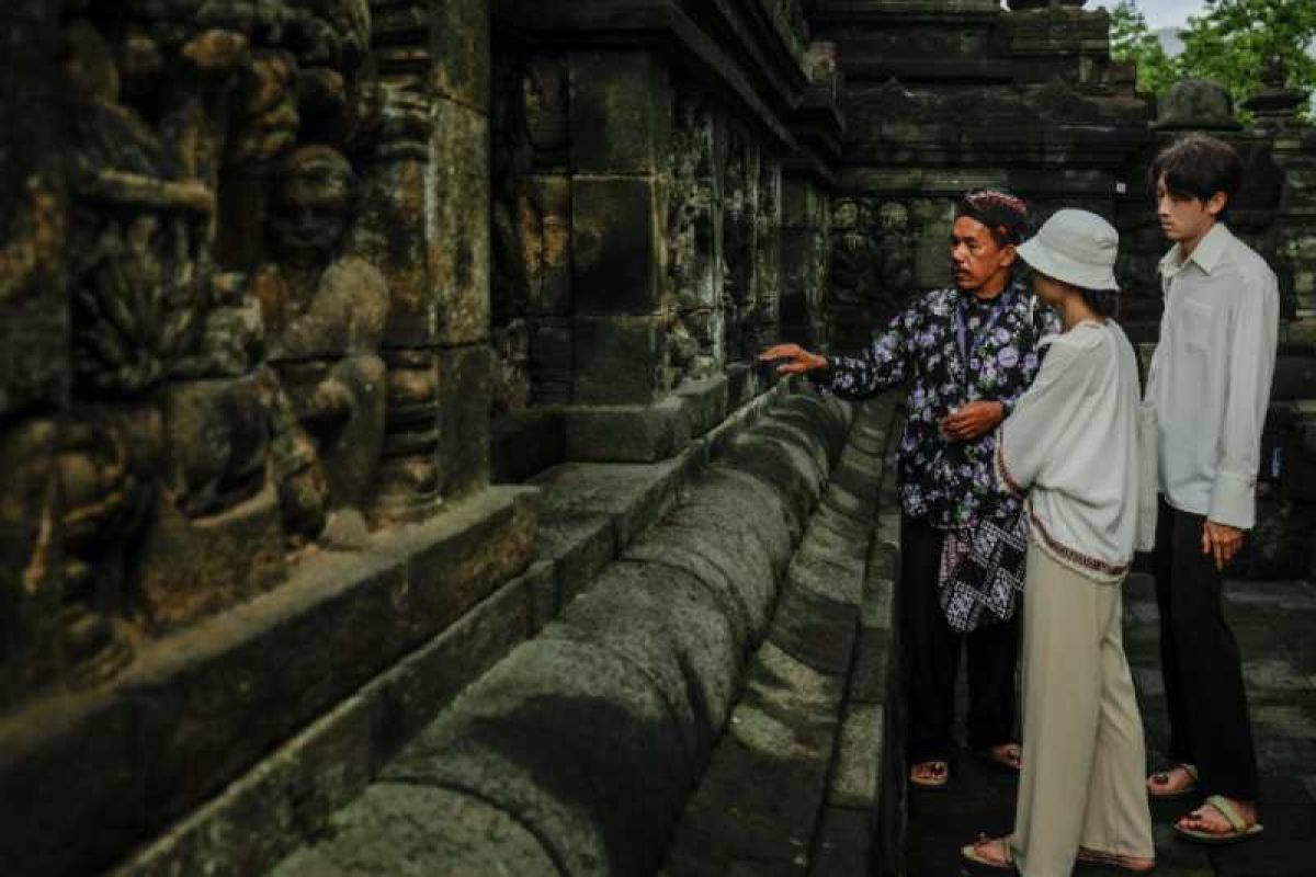 Kajian terbuka pengunjung naik ke monumen Candi Borobudur mulai 22 Maret