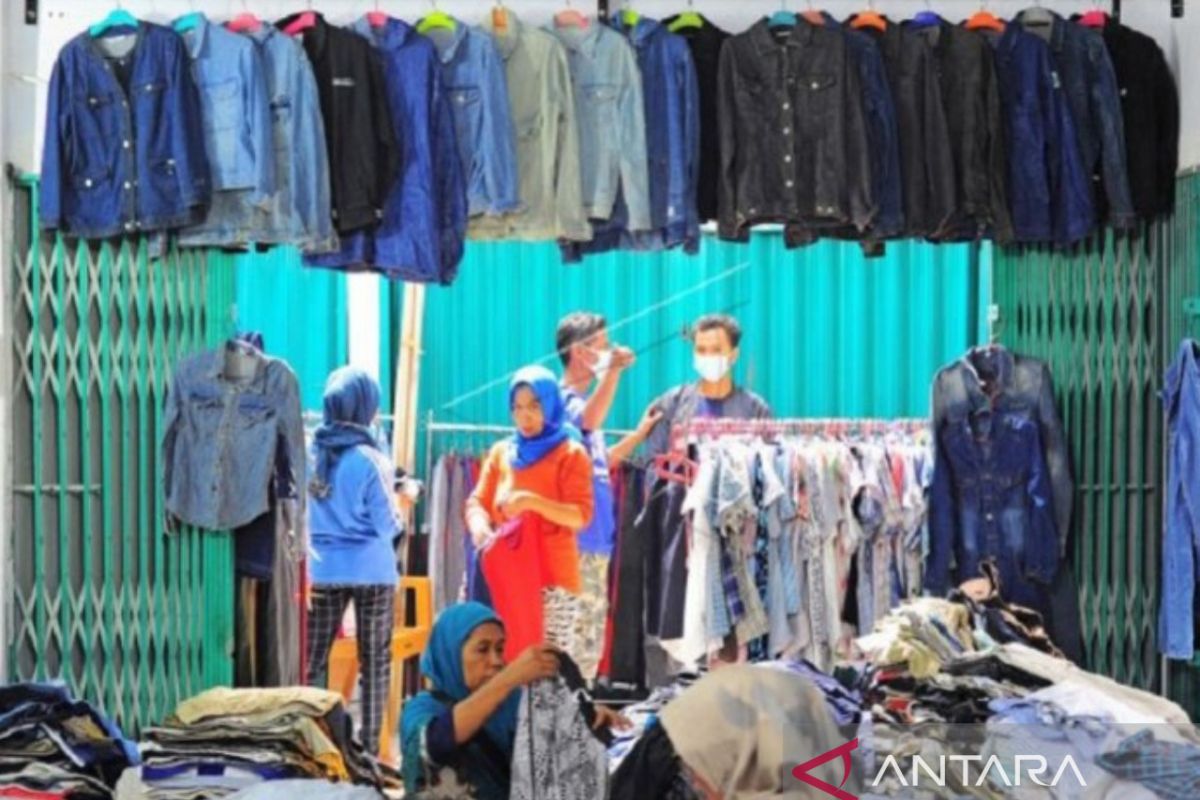Polda Jambi perketat pengawasan bisnis impor pakaian bekas