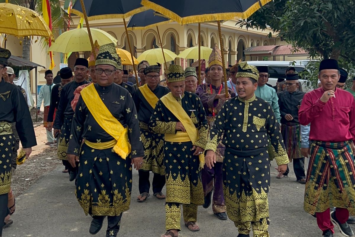 Menengok tradisi balimau kasai potang mogang Langgam di Pelalawan