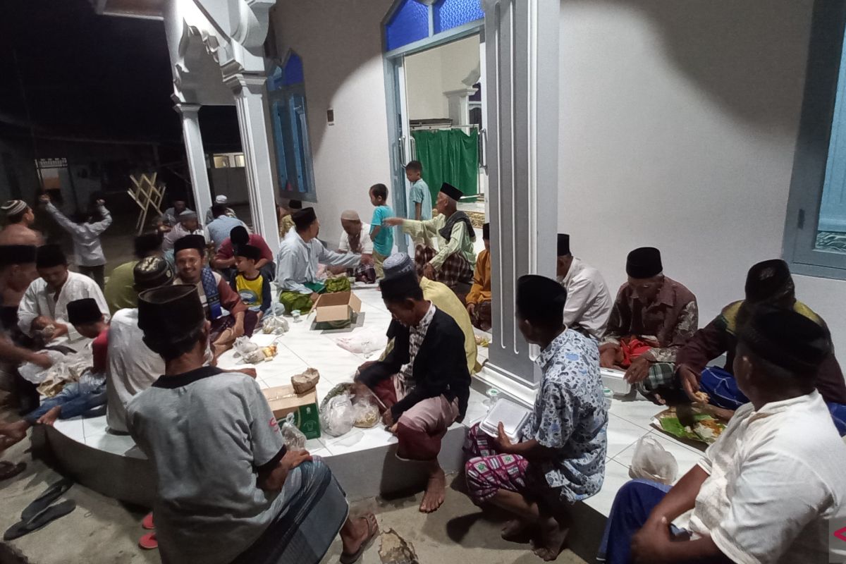 Tradisi Punggahan masyarakat Simbaringin Natar Lampung Selatan sambut Ramadhan
