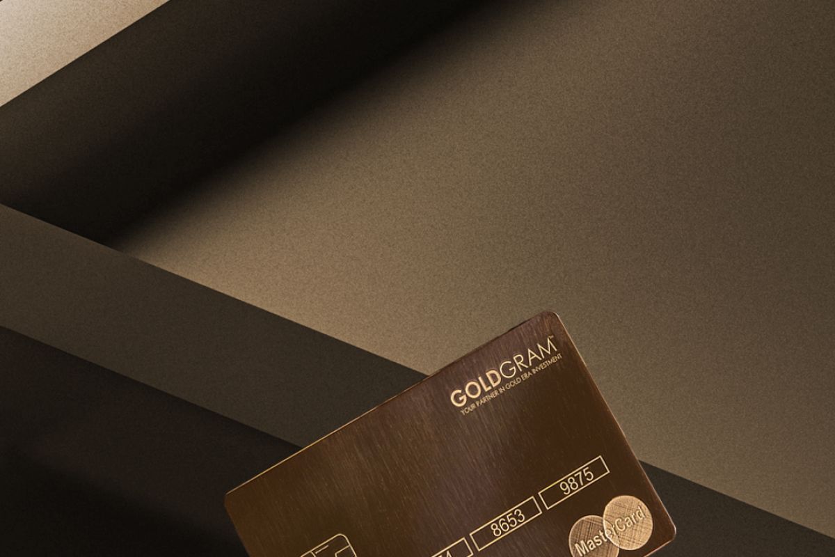iBank luncurkan kartu kredit berbahan logam mulia