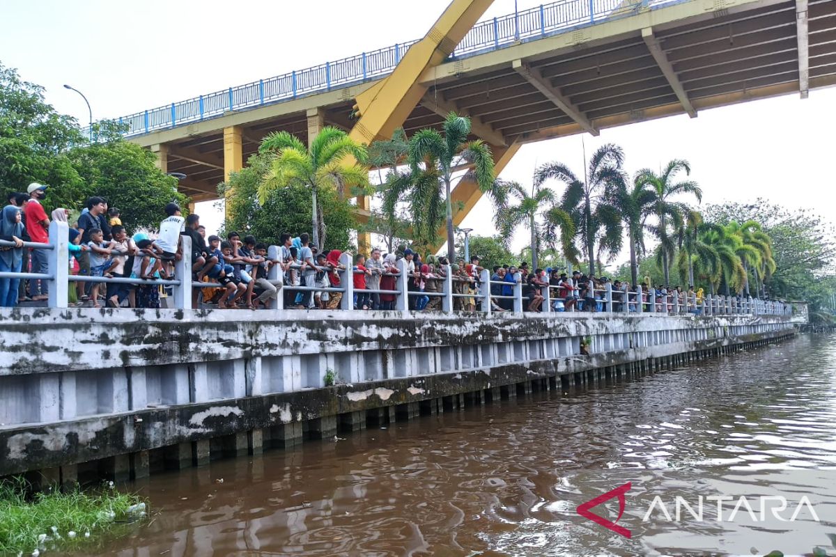 Petang Megang kembali hadir di Pekanbaru, ribuan orang menyambutnya